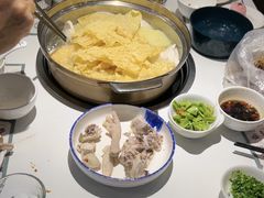 -烹然四季椰子鸡火锅(姚家园万象汇店)