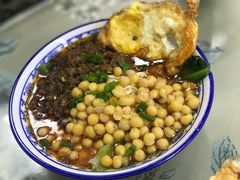 -渝之汇牛肉豌杂面