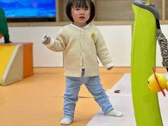 -龙格亲子游泳•水育早教运动中心