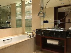 -上海波特曼丽思卡尔顿酒店