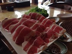 牛五花-牛信亭韩国料理·炭火烤肉(紫藤路店)