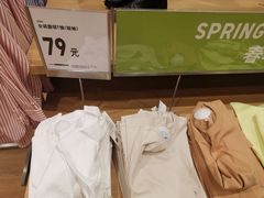 -优衣库(重庆万象城店)