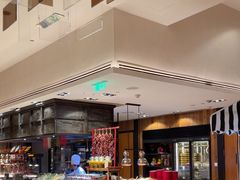 -松咖啡自助餐厅·松北香格里拉