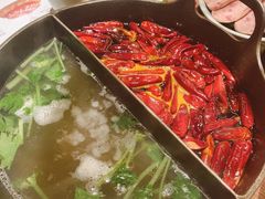 草本鸳鸯锅-盡膳口福跷脚牛肉火锅(晶耀前滩店)