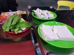 -蚝羊氣惠来羊肉火锅·高压锅生蚝