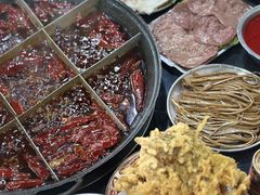 -铜元老码头鳝鱼火锅