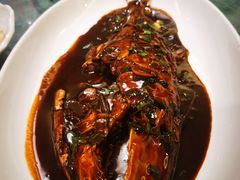 -侬佳蒸菜馆(听潮店)