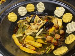 -缘福乡村铁锅炖民宿(八达岭店)