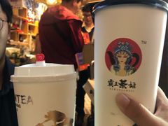 -霸王茶姬(南强街店)