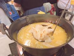 -鲜入围煮花胶鸡海鲜火锅