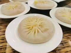 蟹黄汤包-老季市·三代非遗传承·地标美食老汁鸡(工农路店)