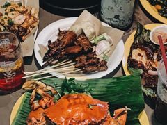 -东海岸人工湖美食村