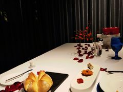 -AZUR聚(香格里拉饭店)