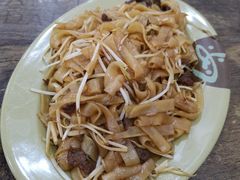 牛肉炒河粉-贞姨美食·老字号海鲜大排档