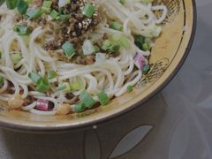 担担面-梁记肥肠粉(宽窄巷子店)