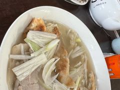-金卯白肉罩火烧