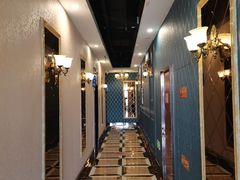 -唱吧麦颂KTV(松江五龙商业广场店)