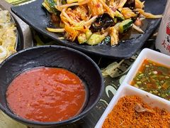 -牛牛牛酸菜煎肉店(望云寺路店)