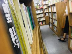 -晓风书屋(大学路店)