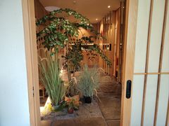 -梅间堂茶馆(绿地缤纷城店)