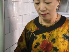 -铁东熏肉大饼铺老二马路黑牌子