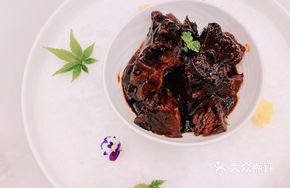 Simmered Snowflake Beef Cubes