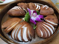鲜香菇-青瓷火锅料理(西单大悦城店)