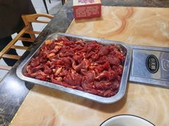 -沈记酸菜牛肉火锅店(九号路店)