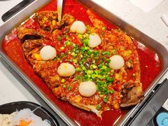 -三江源活鱼现烤(维多利摩尔城店)