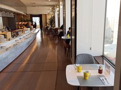 -上海虹桥宾馆·SLIDER(郁锦香店)
