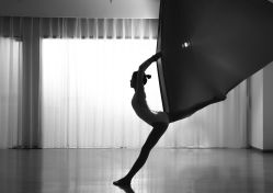 -亚太瑜伽普拉提学院