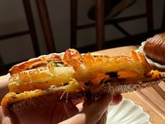 -VERIE BAKEHOUSE