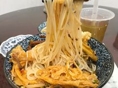 -东门七爷螺蛳粉(浦东店)