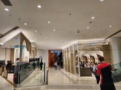 -香港ELEMENTS圆方