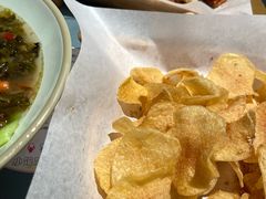 -八月美食小馆(银泰城总店)