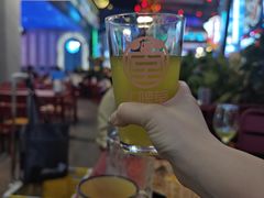 -牛啤堂精酿啤酒餐吧(五棵松华熙店)