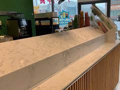 -奈雪的茶(优特汇店)