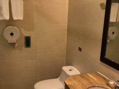 -维也纳酒店(深圳机场店)