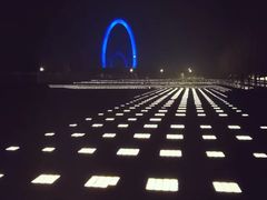 -南京眼步行桥