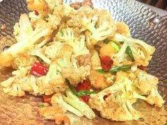 -桂满陇·手作小笼包&江南叫花鸡(中山公园店)