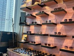 -瑞司视光眼镜·蔡司战略合作眼镜店(新街口店)