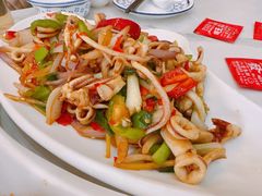 -覃记海鲜美食餐厅