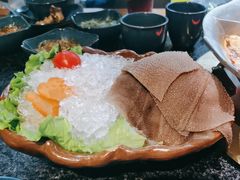 -湊湊火锅·茶憩(南京东路悦荟店)