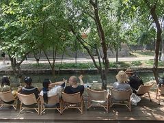 -春风习习