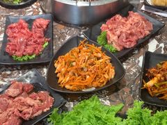 -啊美丽炭火烤肉(滑翔一店)
