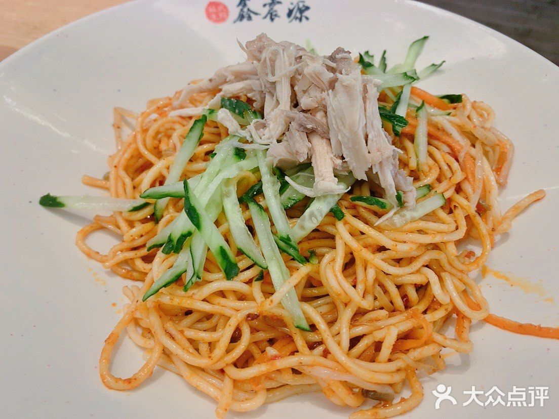 这家店汤汁是甜味也不是很油腻发