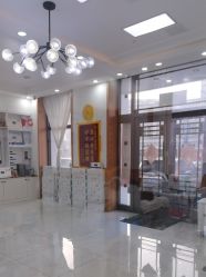 -靓芙泉专研痘痘肌