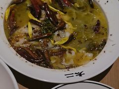 -太二酸菜鱼(武汉光谷保利店)