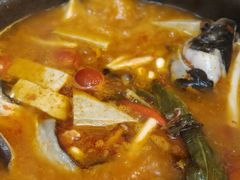 毛辣果酸汤鱼-Ameigo梅果·云贵川bistro(长宁来福士店)