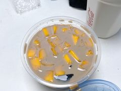 芒果烧仙草-大甜九港式甜品(武林店)